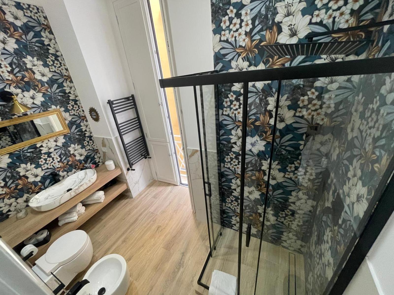 Urban Chic Suite Toledo Neapel Exteriör bild
