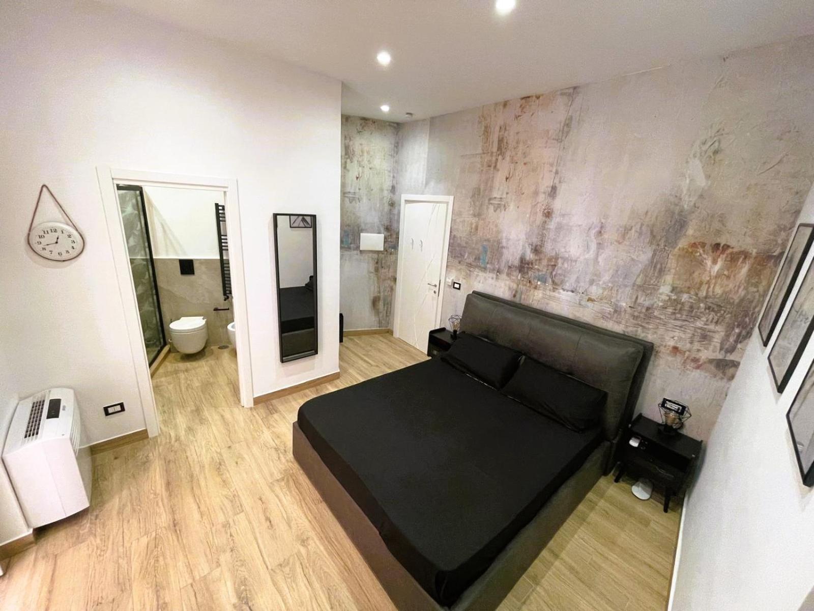 Urban Chic Suite Toledo Neapel Exteriör bild