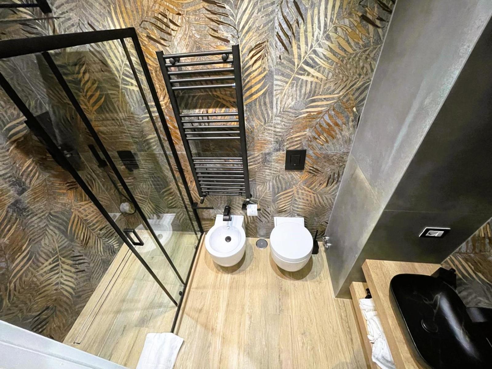Urban Chic Suite Toledo Neapel Exteriör bild